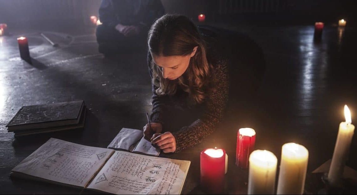 a dark song movie1 e1495644515194