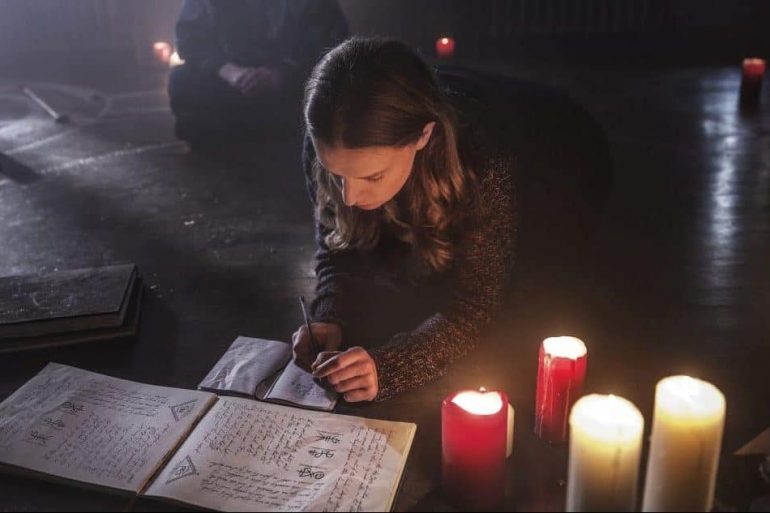 a dark song movie1 e1495644515194