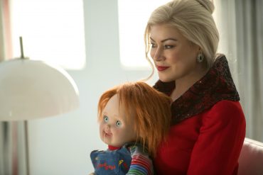 CultofChucky Wide Unit Jennifer Tilly w Chucky