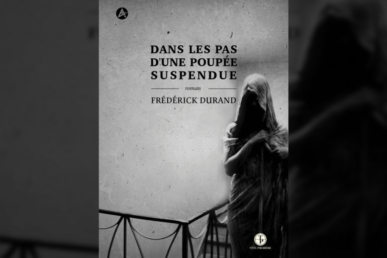 Dans les pas dune poupee suspendue