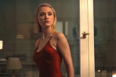 maika monroe 2022 watcher