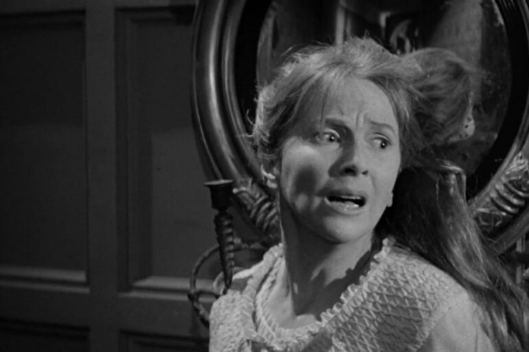 31DaysOfHorror20 06 TheHaunting 04