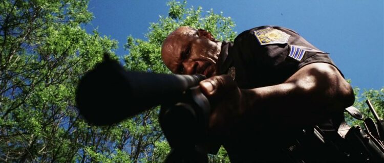 Dawn of the Dead 2004 014