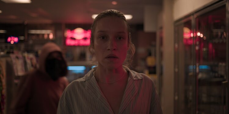 PAP Stills 00093585