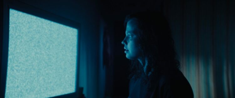 STILL01 Chloe Levine TV