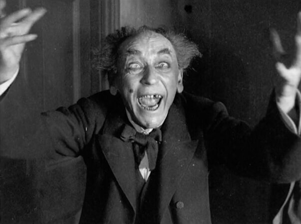 Theater of horror still2