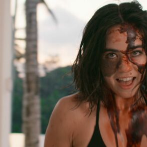 Influencers Still 15