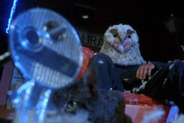 En attendant « Scream 7 » : 5 masques d'horreur sous-estimés à redécouvrir 35 Stage Fright 1987 51