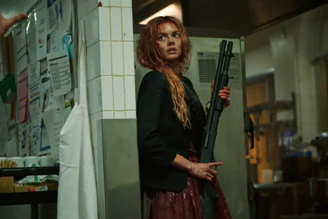 RON2 02057 v1 scaled 1